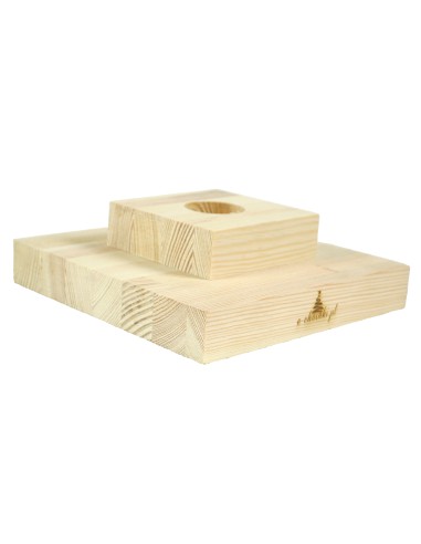 Stojak sosnowy naturalny kwadratowy 20 cm